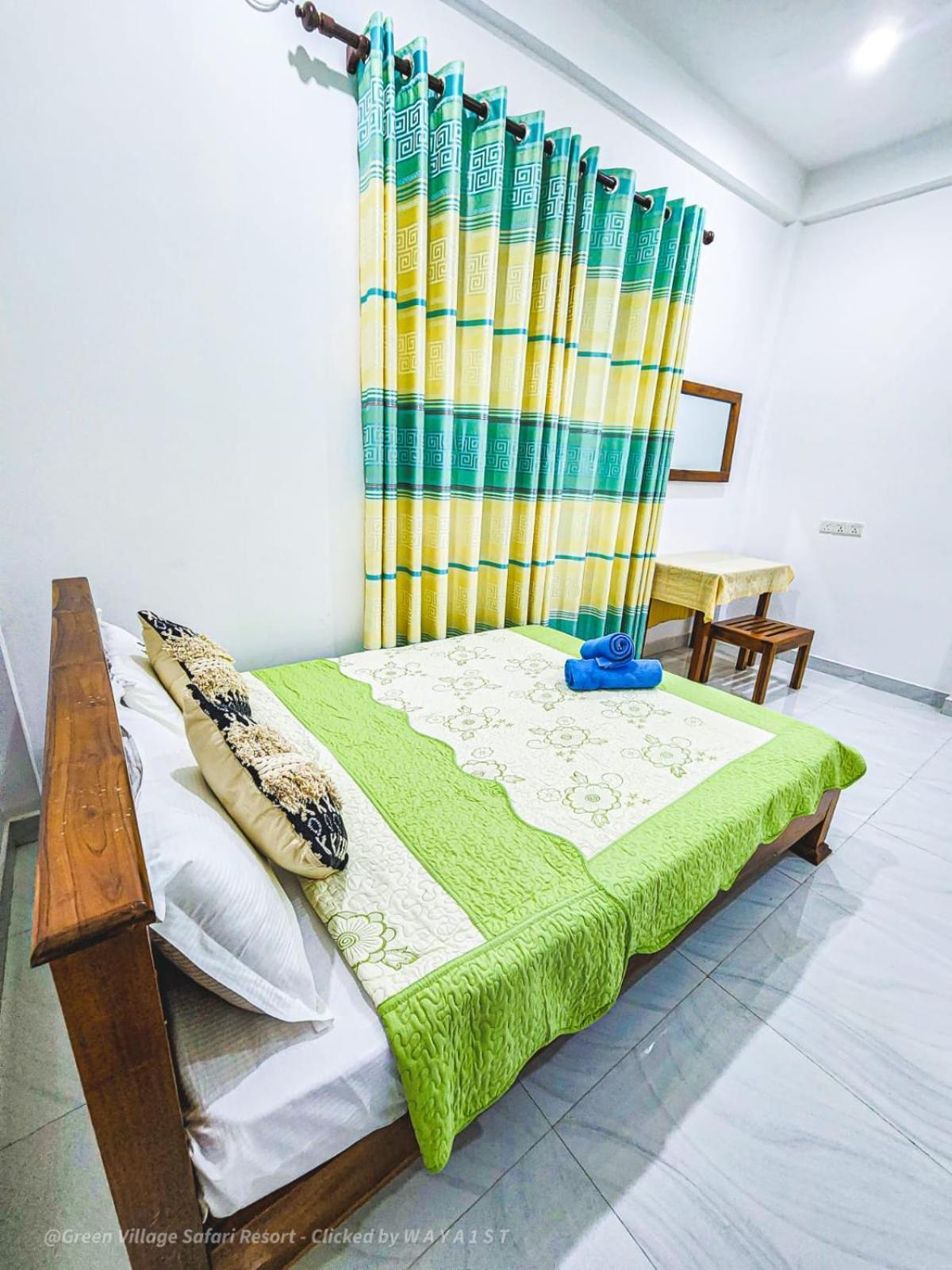 Wild Park Safari Home Stay Udawalawe Exterior photo